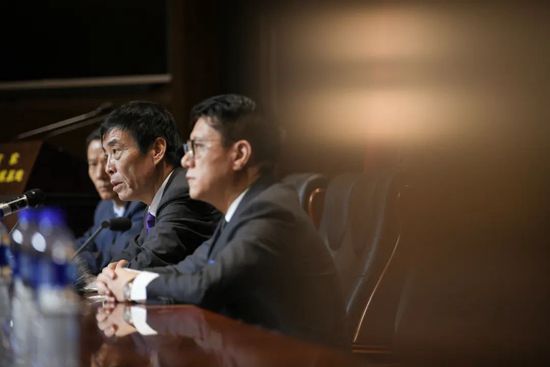 接受慢镜头记者采访时，意大利名宿格拉齐亚尼谈到了本赛季的国米，以及关于劳塔罗和小图拉姆的话题。